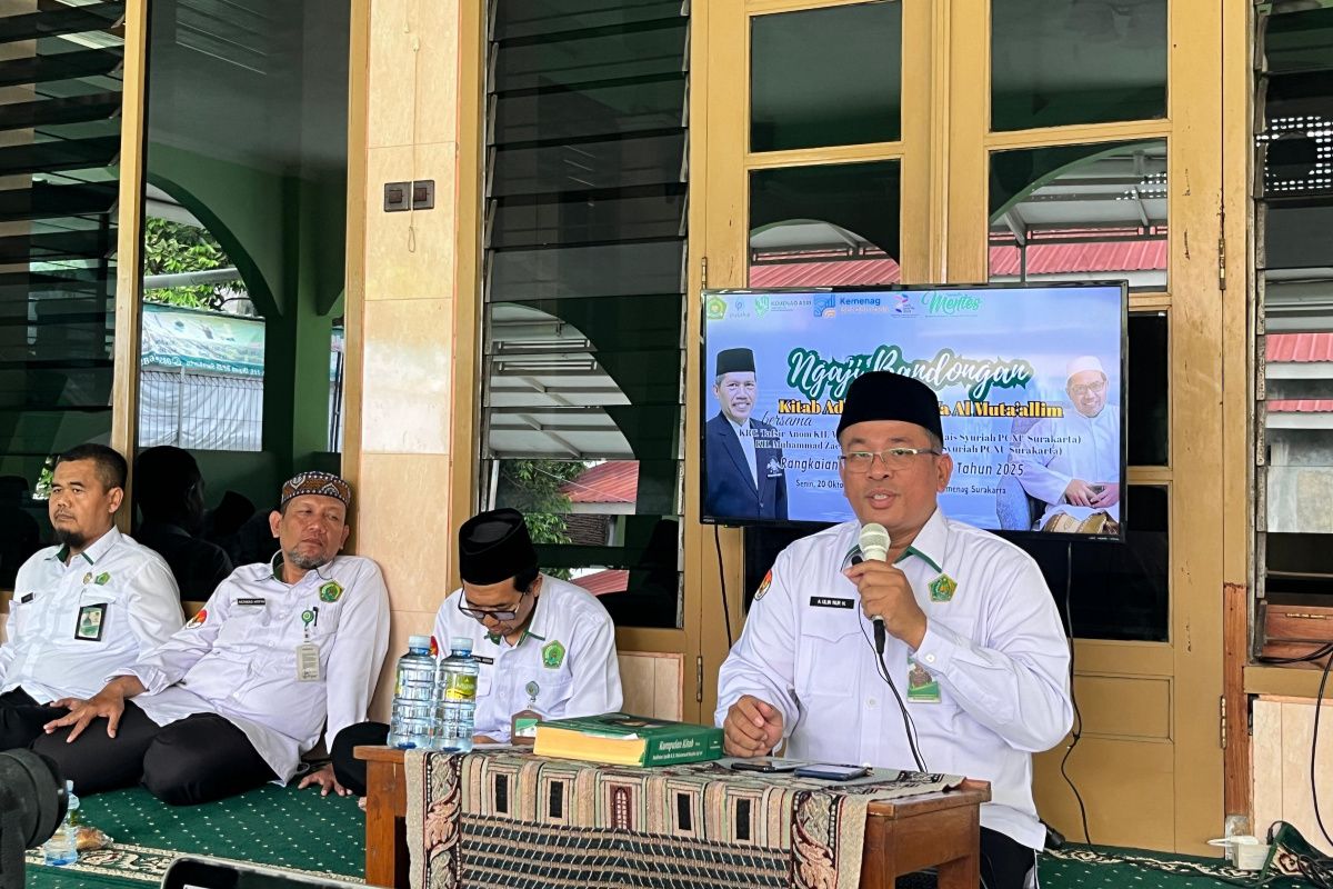 Kemenag Surakarta gelar sejumlah kegiatan pada peringatan Hari Santri 2025