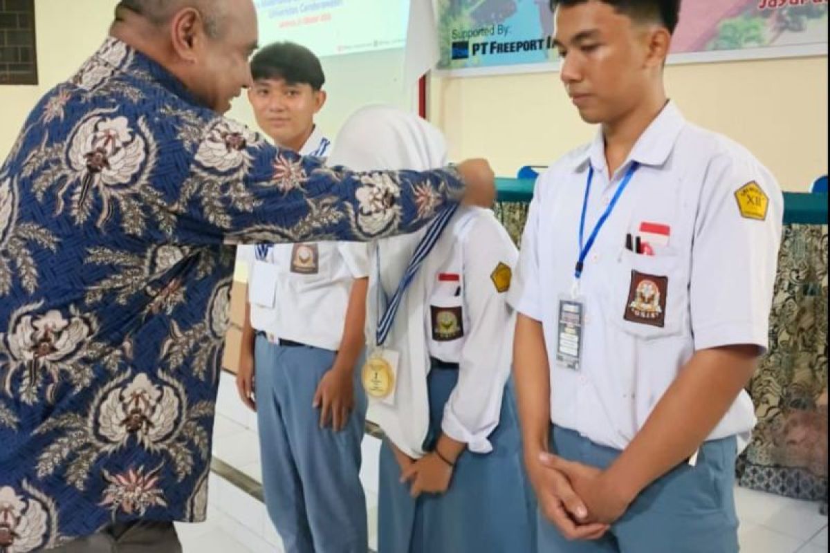 PTFI dukung lomba Sains UNCEN, dorong minat Sains generasi muda Papua