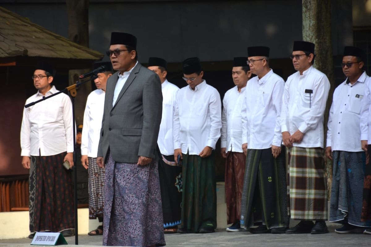 Rektor UIN Jakarta harap para santri terus tingkatkan ilmu dan akhlak