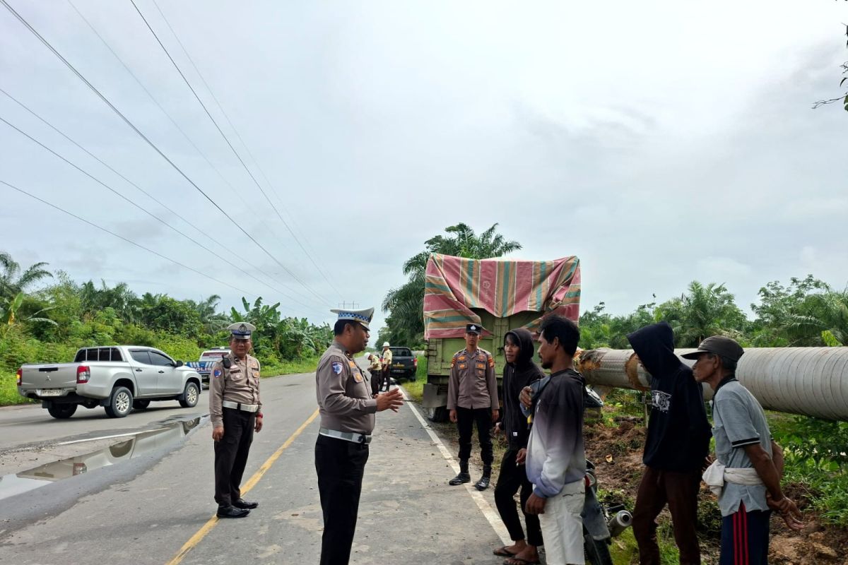 Polisi blokir akses jalan keluar Siak batasi ruang gerak tahanan kabur