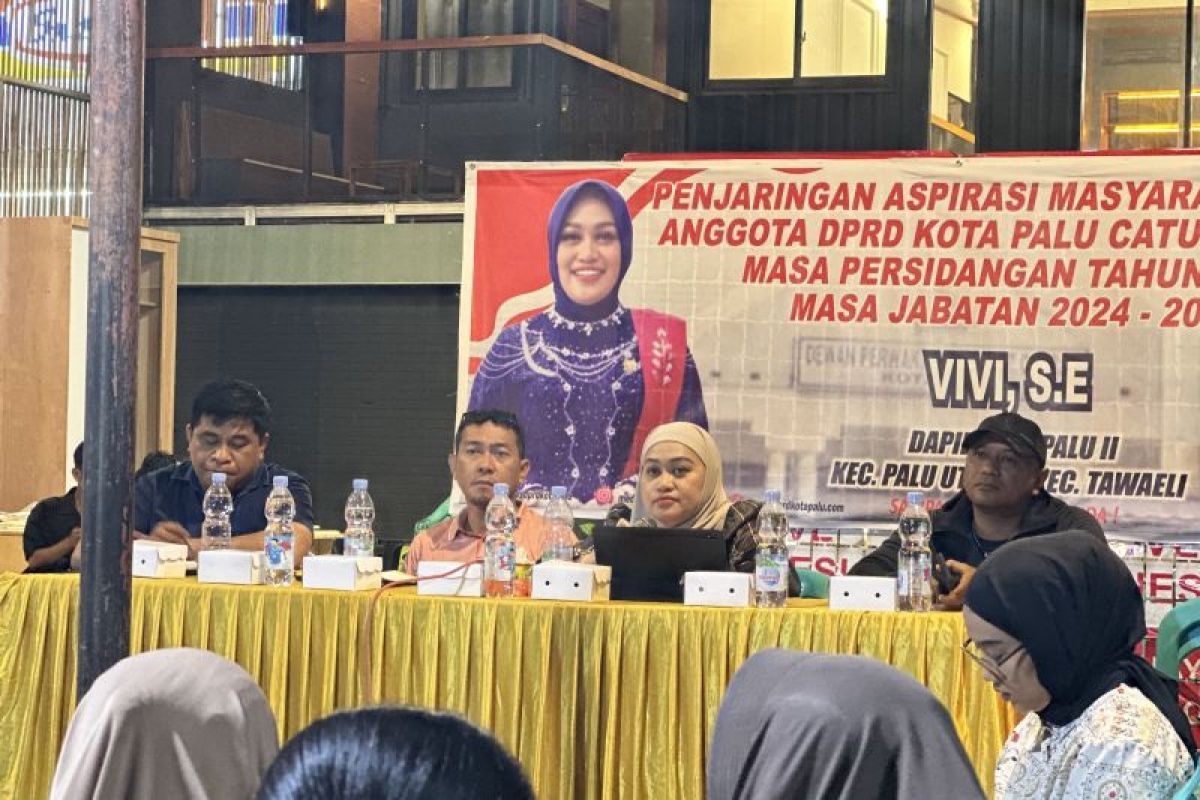 Vivi serap keluhan warga soal infrastruktur dan penerangan jalan