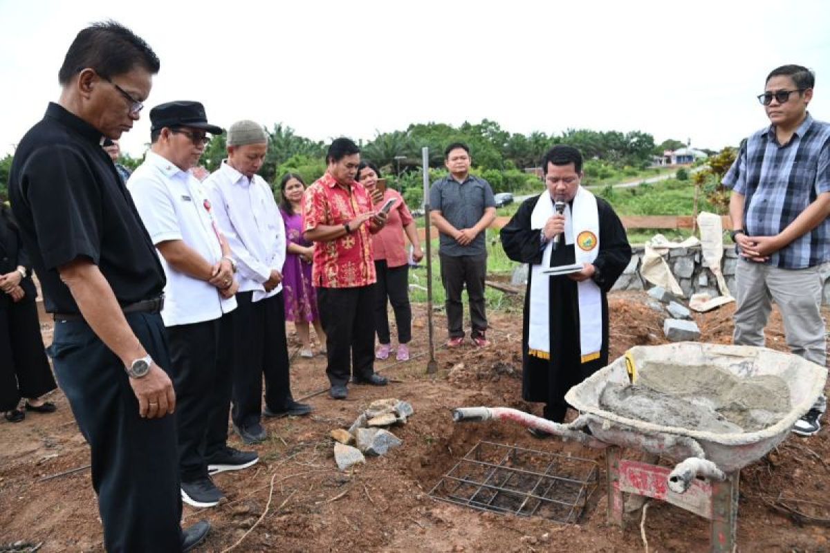 Pemkab Lamandau dukung pembangunan Gereja Batu Karang