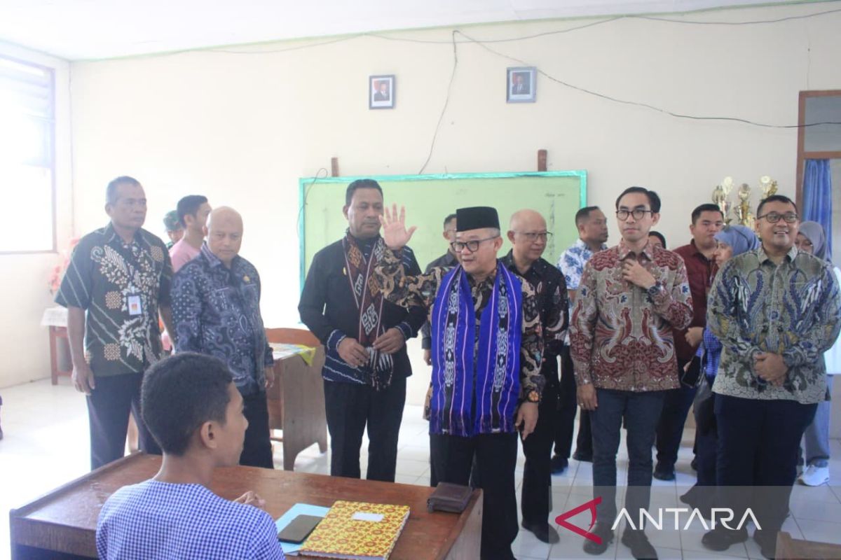 Mendikdasmen: Transparansi dana BOS di Ambon fondasi mutu pendidikan