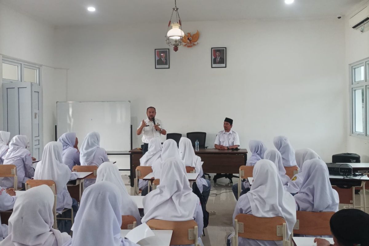 BMKG bekali pengetahuan iklim di sekolah rakyat Aceh Besar