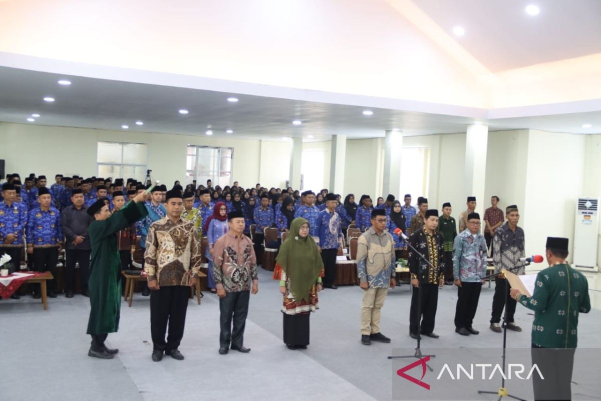 Lantik Pejabat Fungsional, Kakanwil Kemenag  Sultra tekankan keteladanan dan integritas