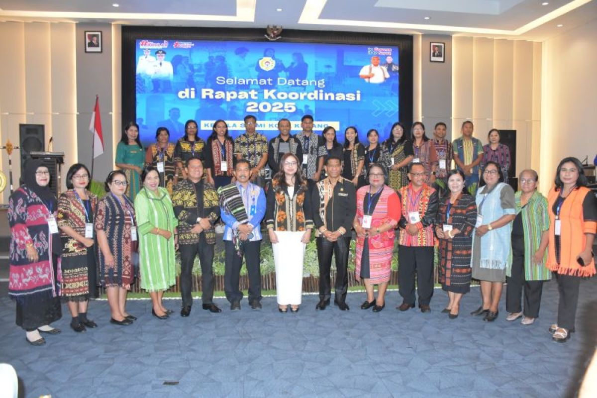 Pemkot Kupang mendorong transformasi pendidikan dan penguatan moral di SD