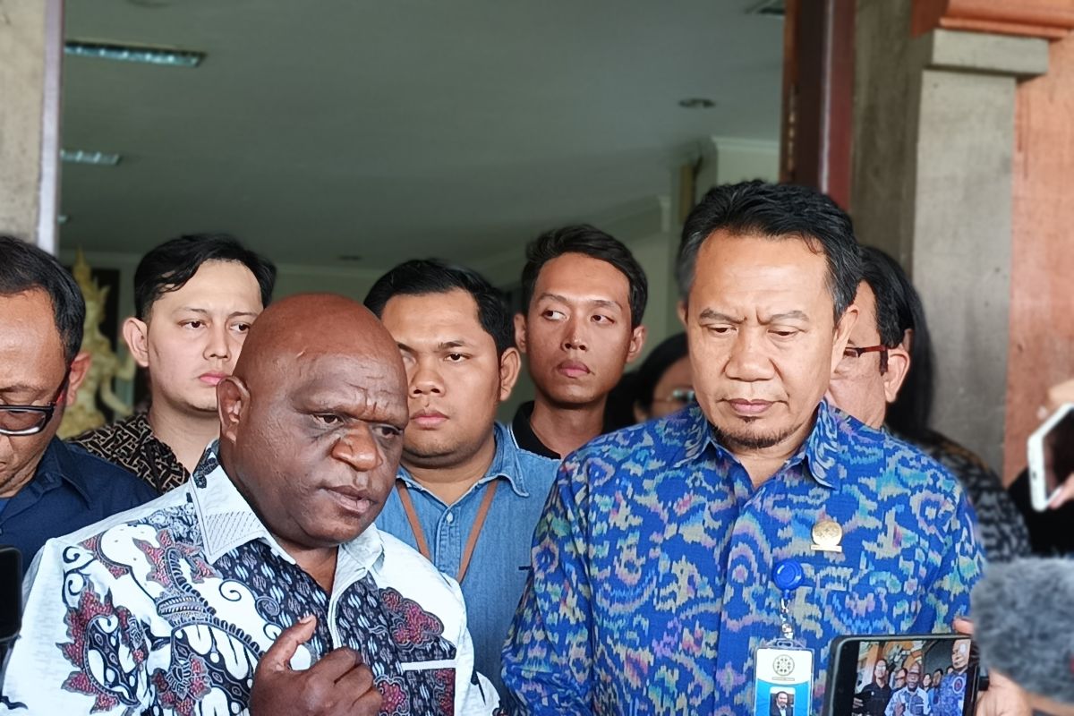 Menteri HAM minta Unud tindak tegas pelaku ujaran nir-empati
