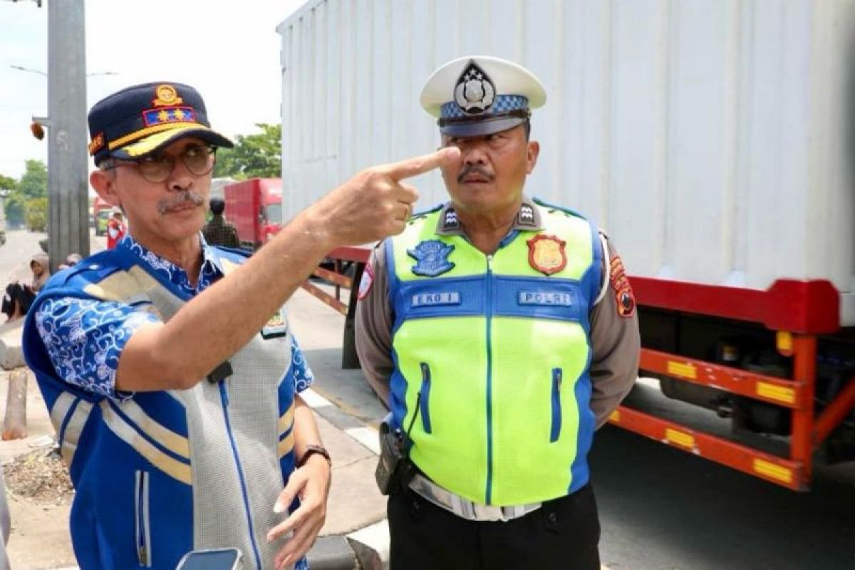 Kemacetan jalur Pantura Semarang-Demak mulai terurai