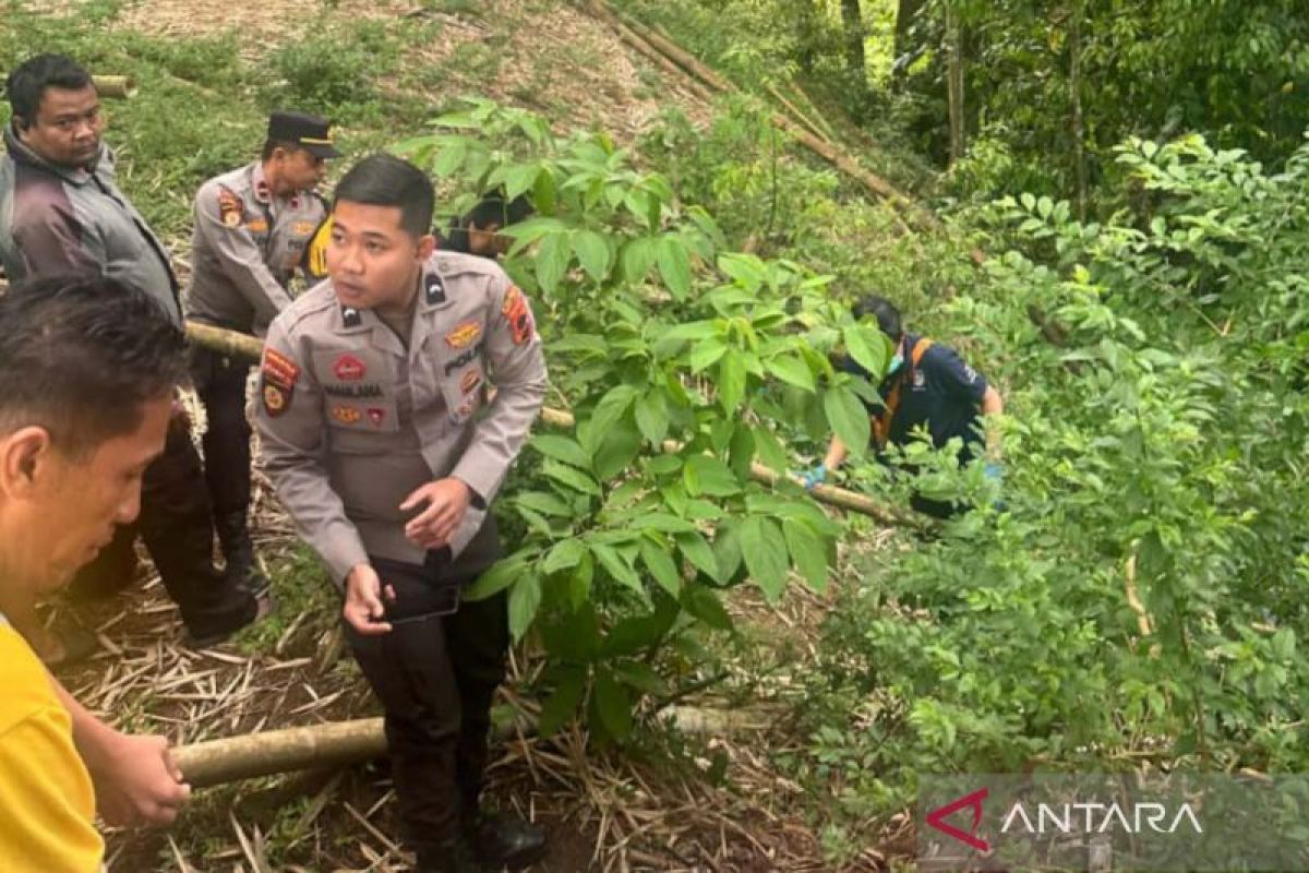 Polisi selidiki kasus penemuan bayi terpotong tiga bagian di Bukittinggi