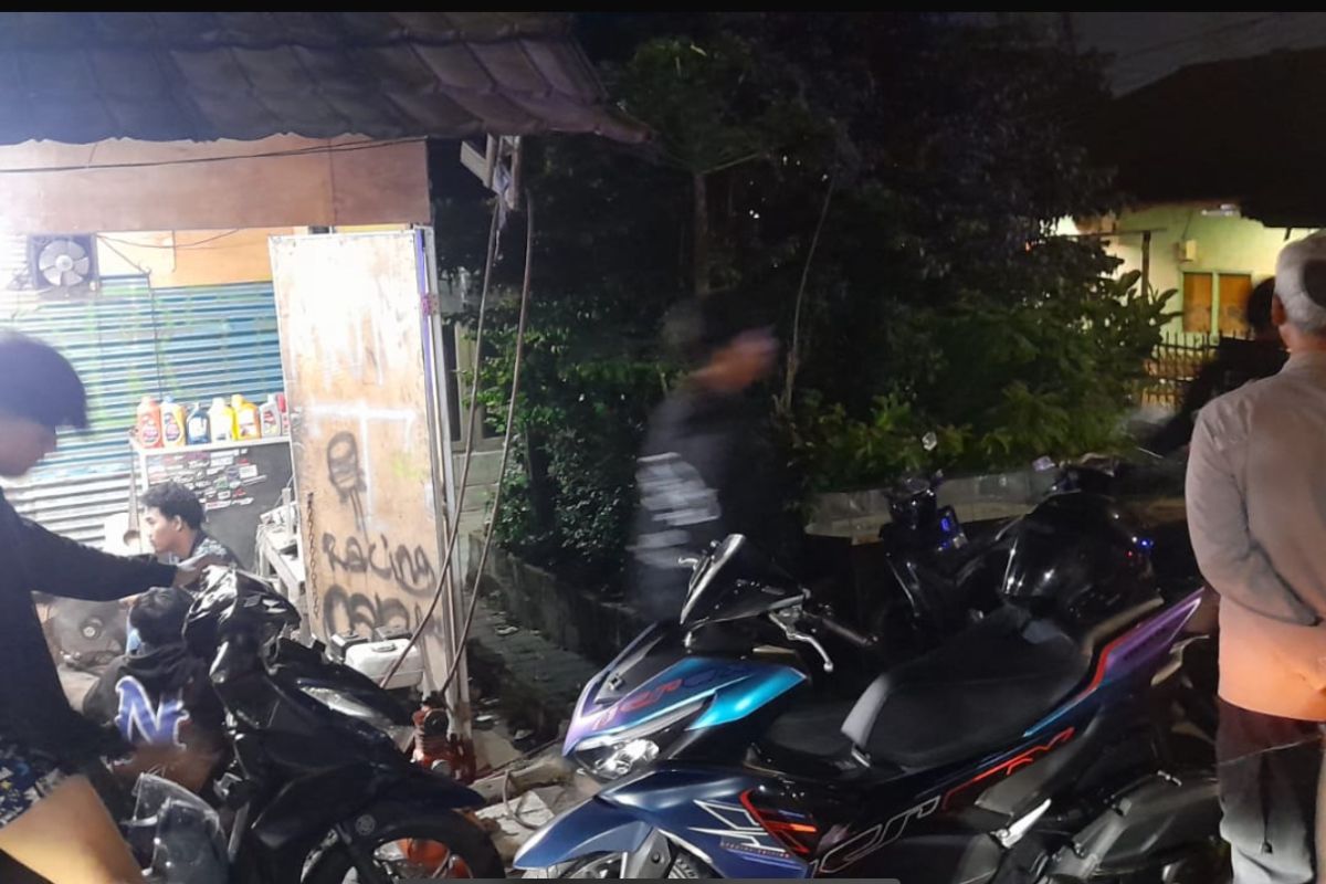Polisi tangkap dua remaja yang terlibat tawuran di Jakut