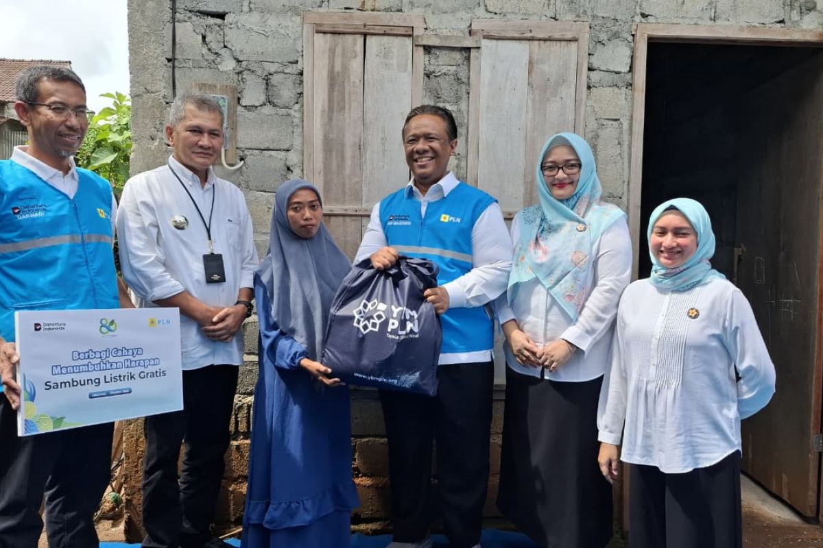 PLN berbagi cahaya tumbuhkan harapan di Wonogiri