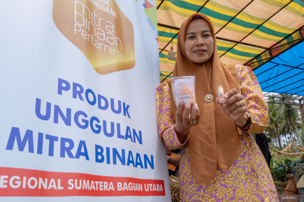 Dari jerami menguar wangi, inovasi bioetanol parfum dari sawah