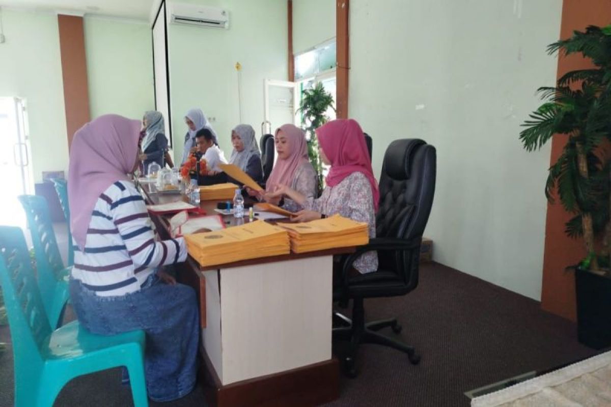 Imigrasi-Palu mudahkan masyarakat buat paspor haji lewat  program 'Lalampa'