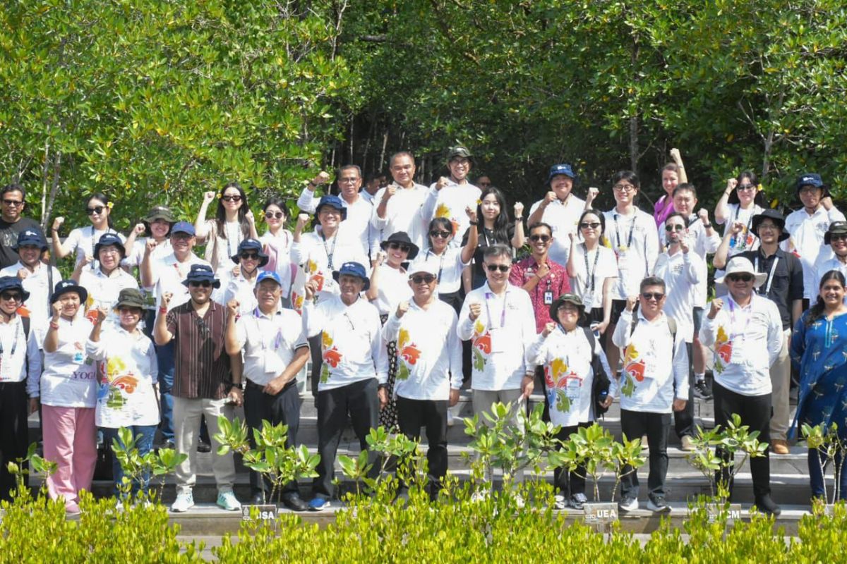 Walkot Denpasar kenalkan wisata religi-Tahura kepada delegasi Citynet