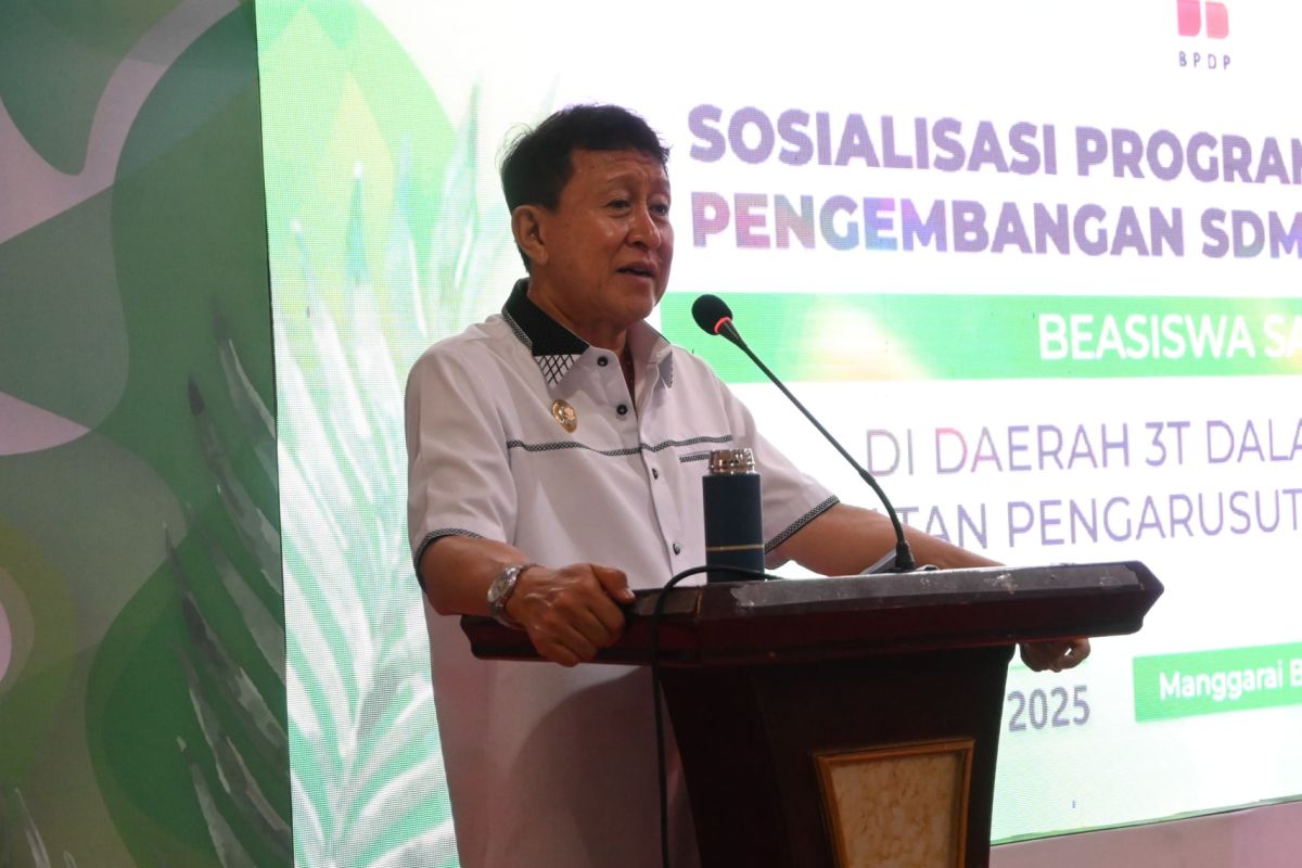 Pemkab Mabar dan BPDP sosialisasikan program beasiswa di Labuan Bajo