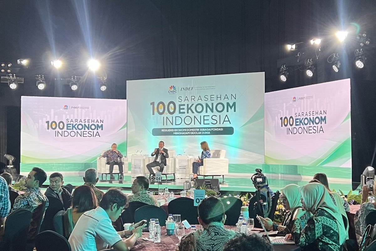 Bahlil bidik gas murah untuk industri terpenuhi pada 2027