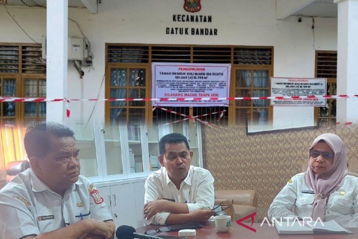 Pemkot Tanjungbalai tegas tidak akan kosongkan kantor Camat Datuk Bandar