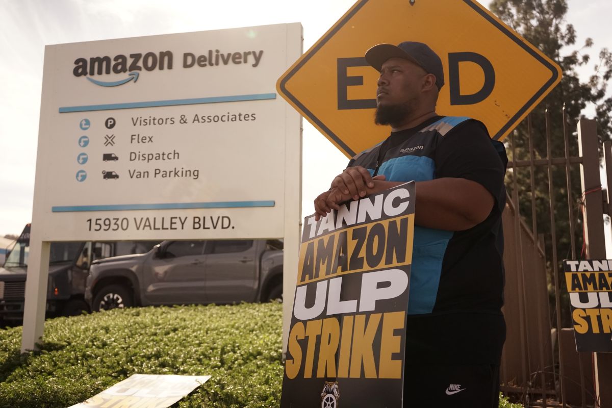 Amazon akan PHK sekitar 14.000 karyawan, fokus pada AI