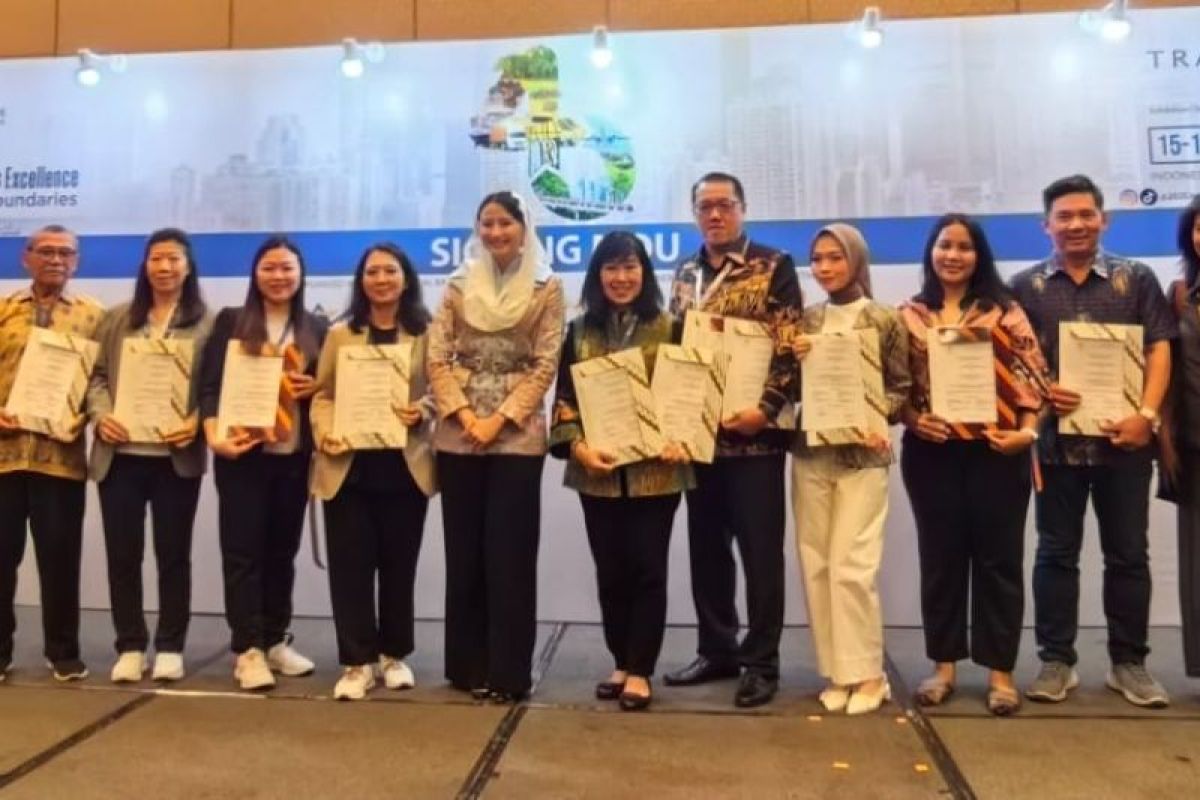 Sari Murni Group MoU dengan Sony Trading, Ekspor snack senilai 2 Juta dolar AS ke Australia