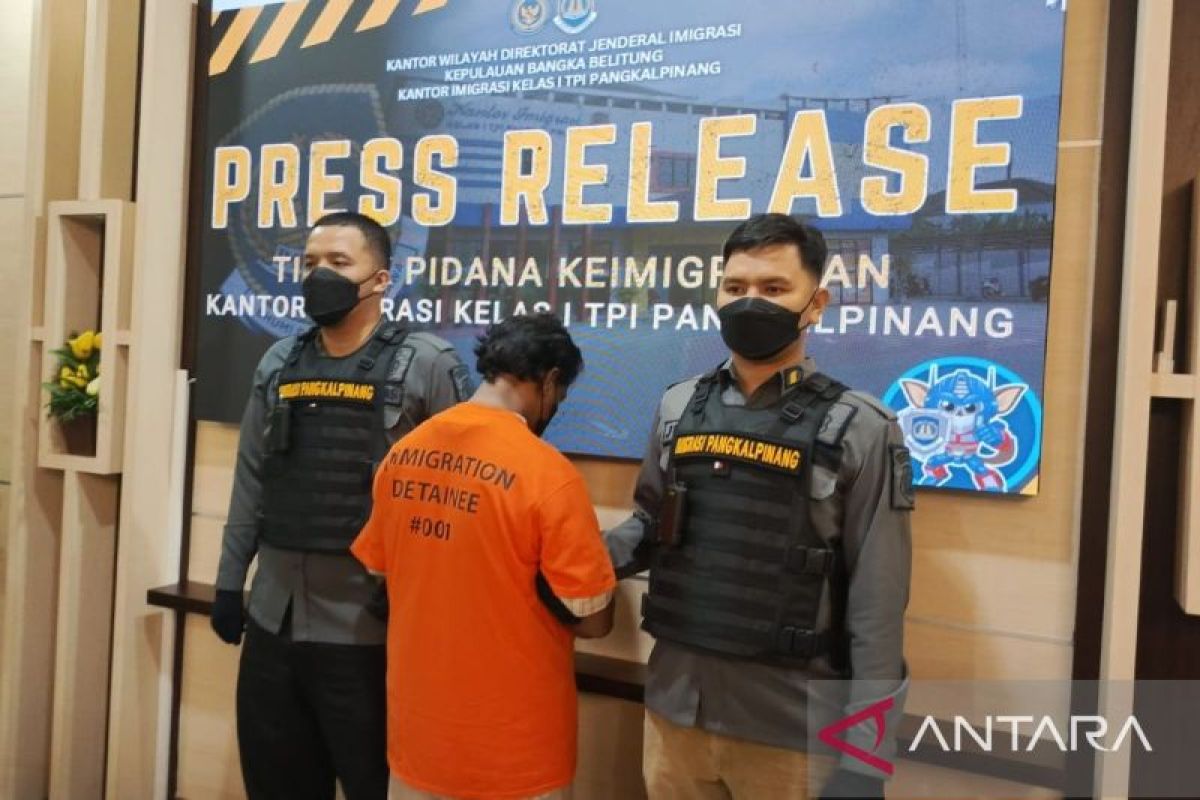 Imigrasi Pangkalpinang amankan WNA coba buat Paspor RI