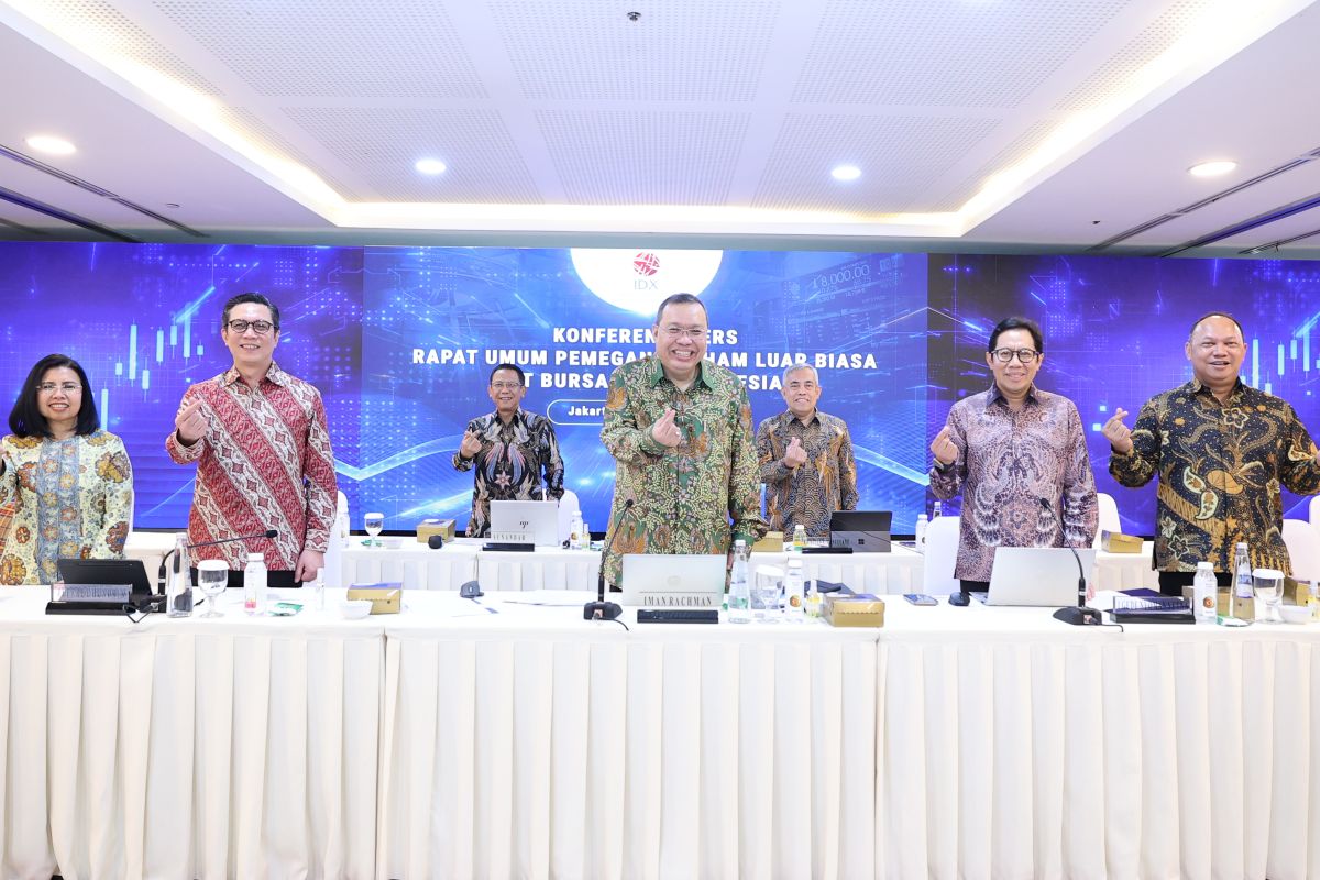 Tiga perusahaan raksasa siap IPO dari sektor tambang-finansial
