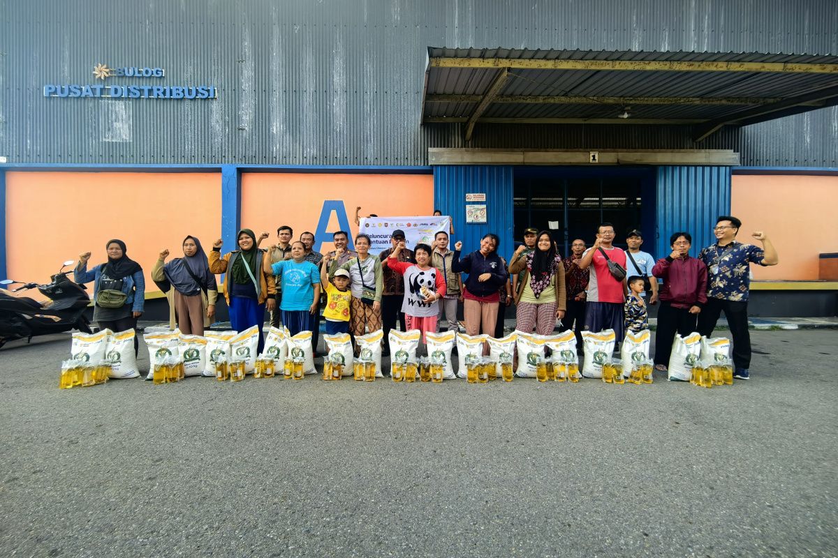 Perum Bulog Surakarta luncurkan bantuan pangan alokasi Oktober-November 2025