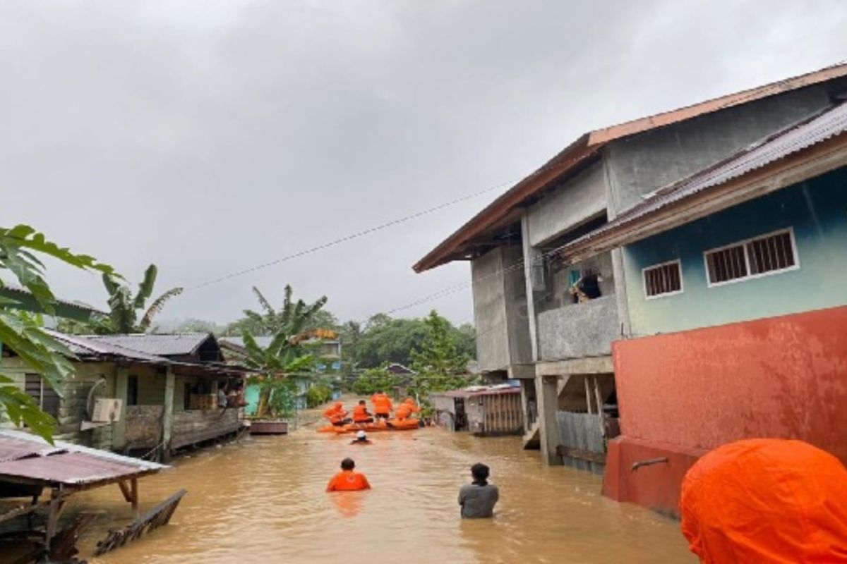 BPBD Sulteng kerahkan empat ekskavator normalisasi sungai di Tolitoli