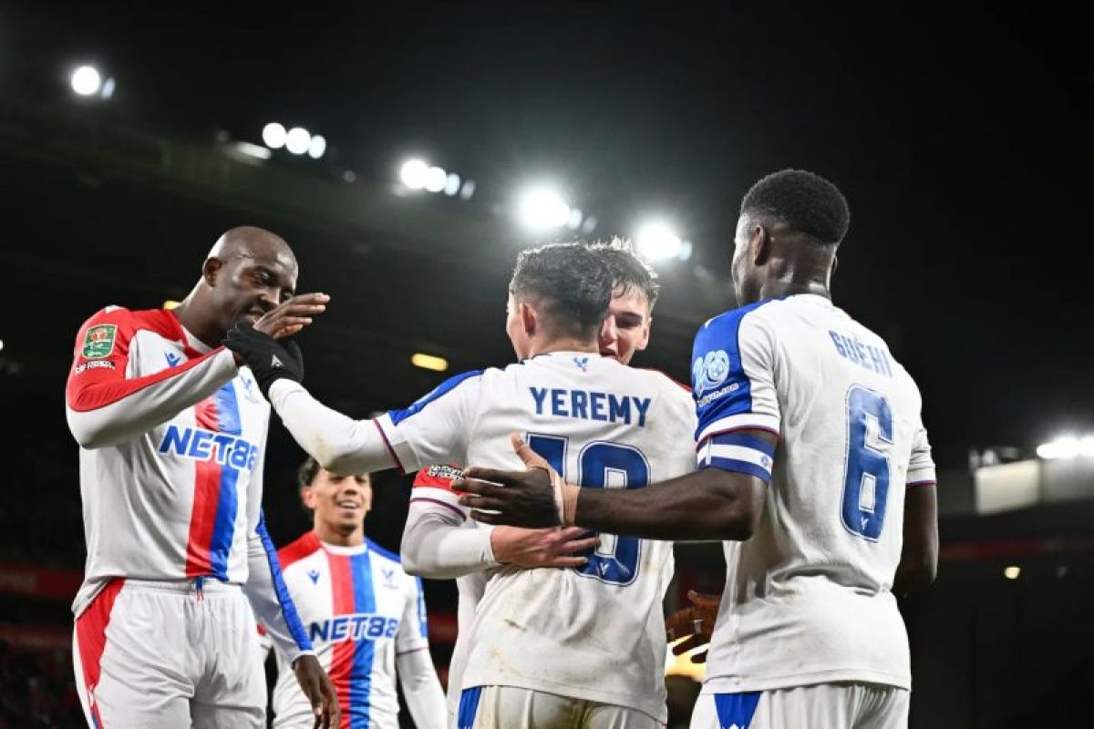 Ditaklukkan Crystal Palace 0-3, Liverpool tersingkir dari Piala Liga