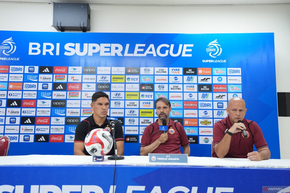 Pelatih Mauricio Souza ikhlas Persija harus bermain di luar Jakarta
