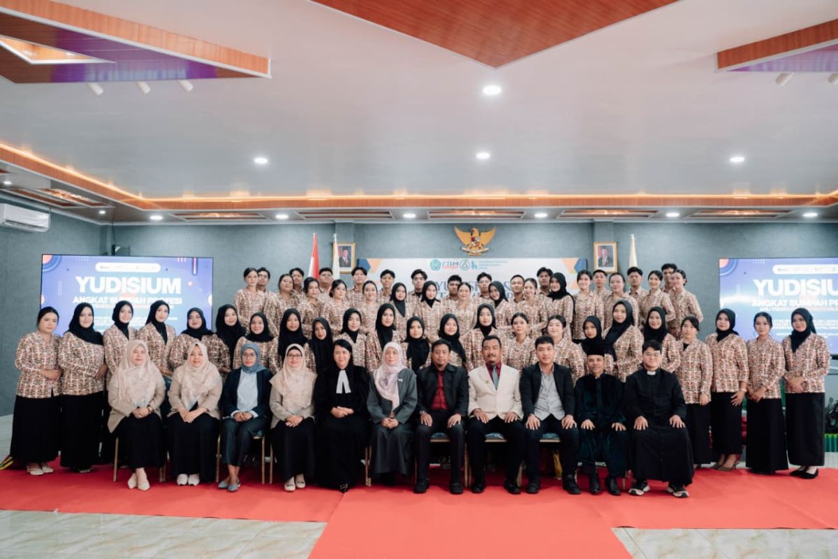 FTLM UMPR yudisium dan angkat sumpah profesi