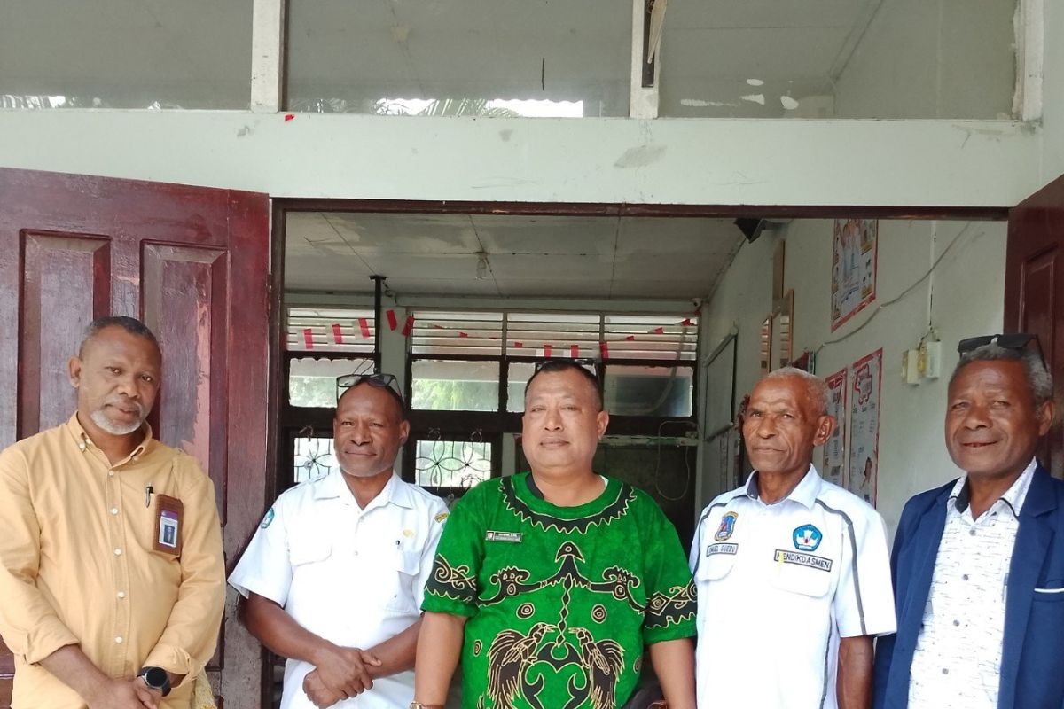 School in Papua becomes a stronghold for mother tongue preservation