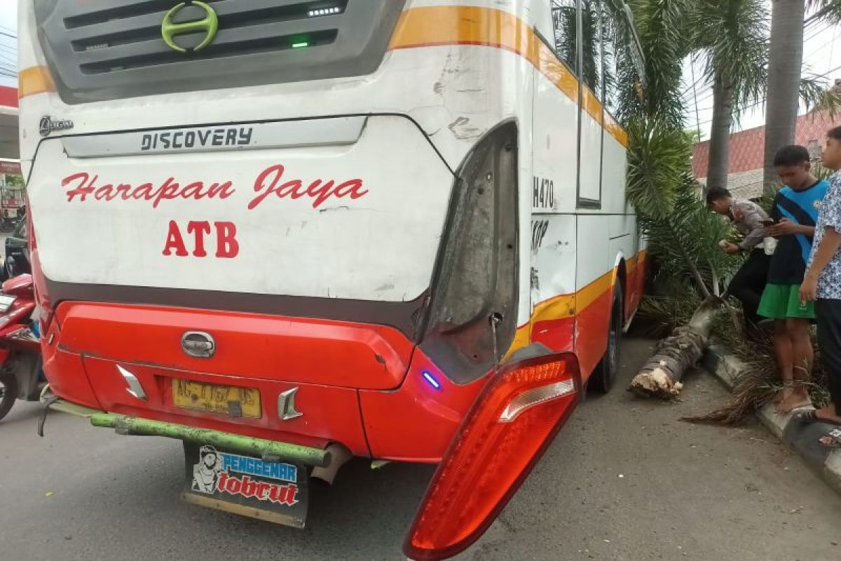 Polisi tangani kecelakaan maut Bus Harapan Jaya di Tulungagung