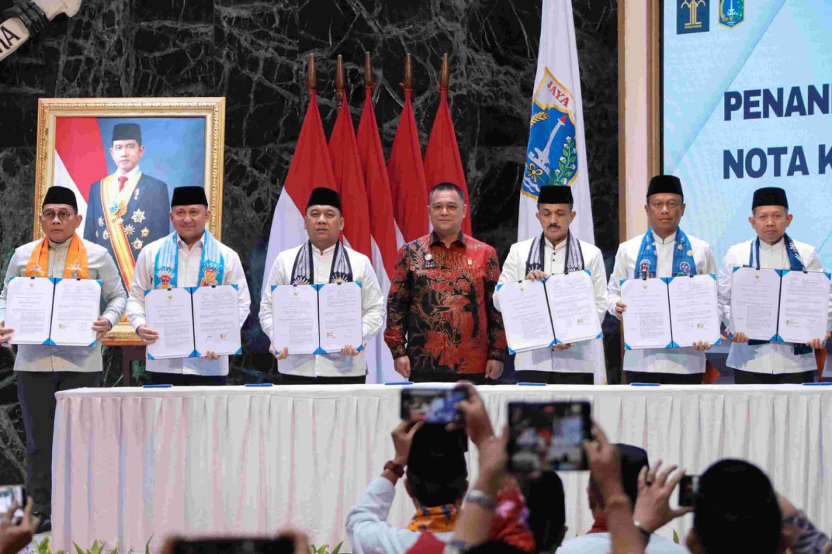 Pramono dan Menkum resmikan posbankum di Jakarta