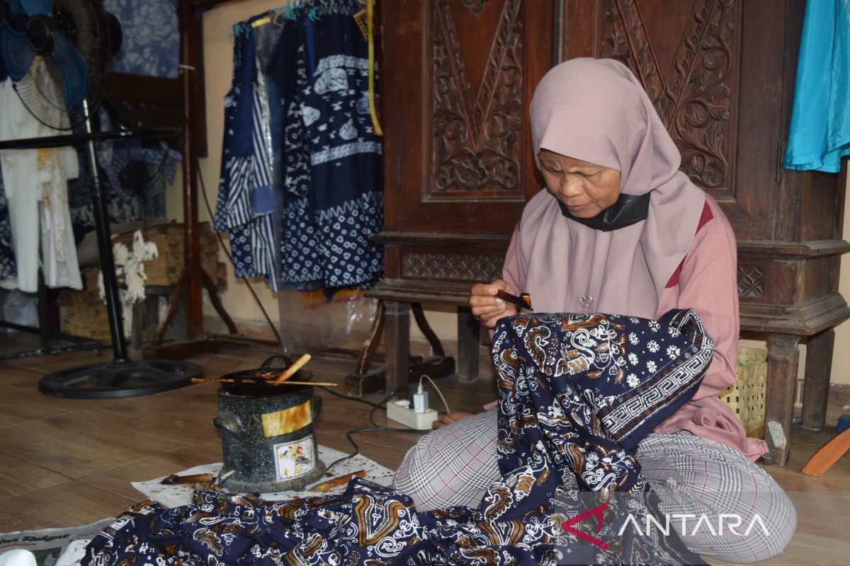 Batik Jinggar "nyalakan" pembatik perempuan Yogyakarta untuk dunia