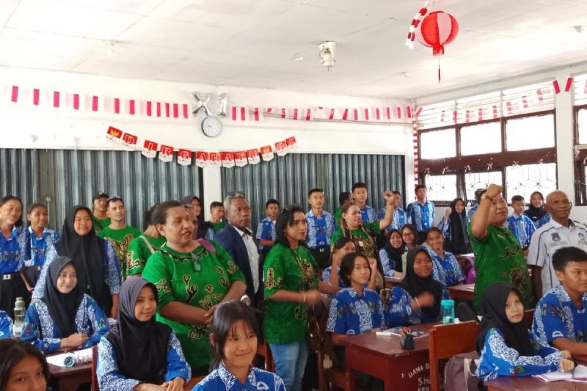 Disdikbud Kabupaten Merauke pelajari penerapan bahasa Sentani di Jayapura