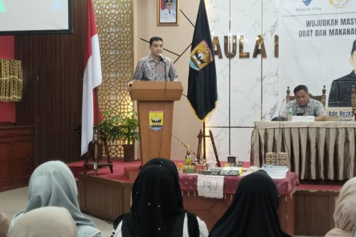 Legislator dorong IKM Pariaman daftarkan produk ke BPOM tingkat pemasaran
