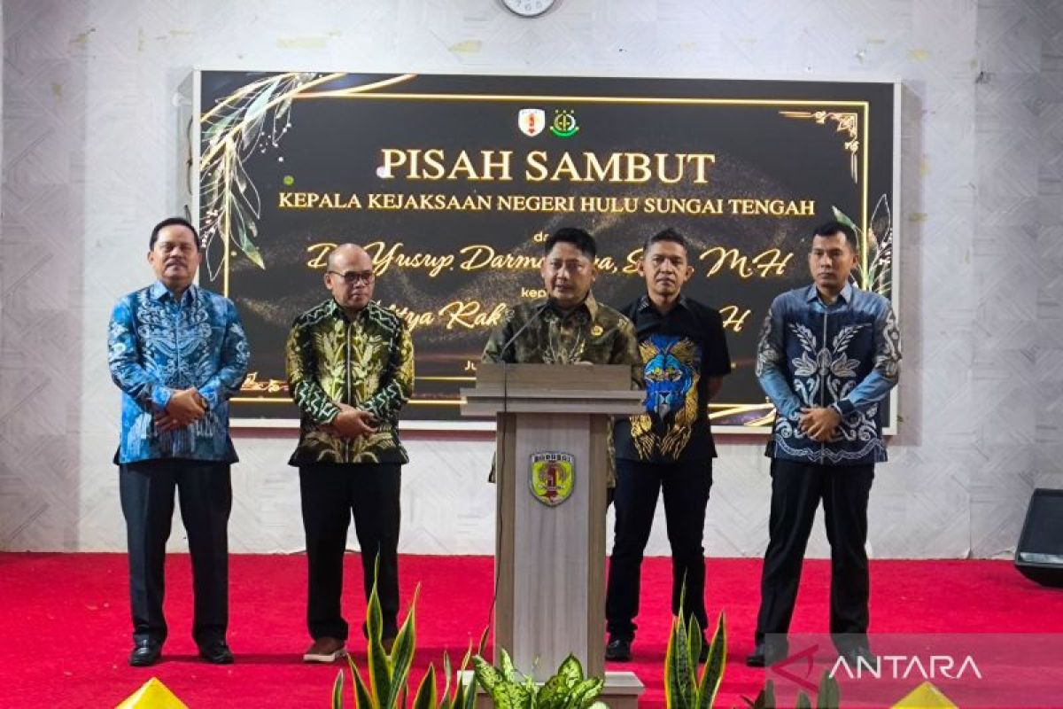 Bupati HST beri pesan mendalam pada pisah sambut Kepala Kejari HST