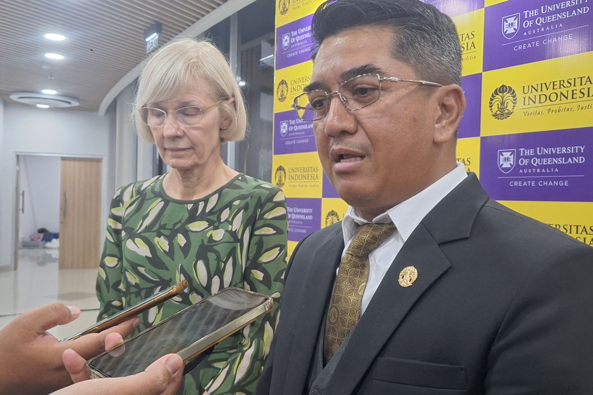 Rektor Universitas Indonesia raih penghargaan AFEO Honorary Fellow