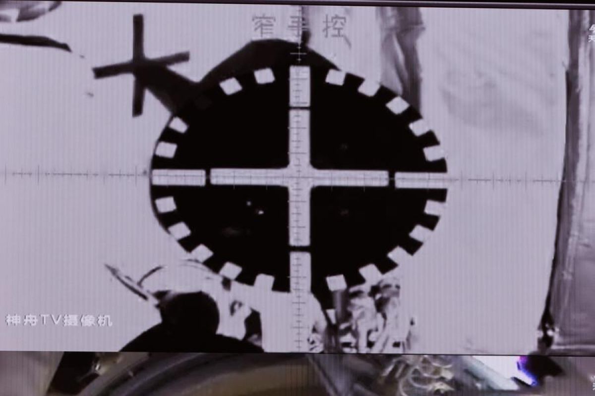 China luncurkan wahana antariksa Shenzhou-21 untuk terobosan ilmiah