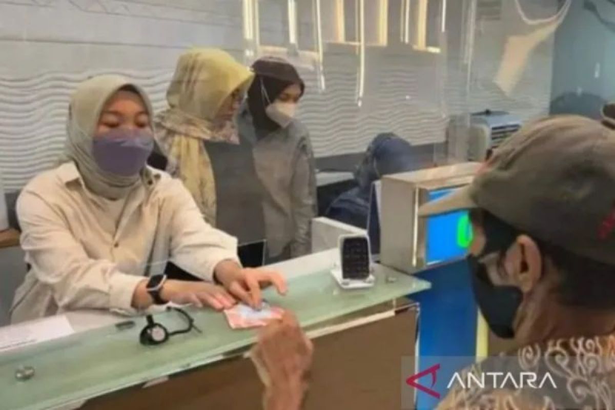 Kalsel kemarin dari APBD Kalsel surplus hingga BLTS