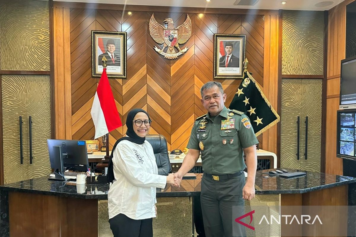 Army plants crops to support free meal's ingredients supply