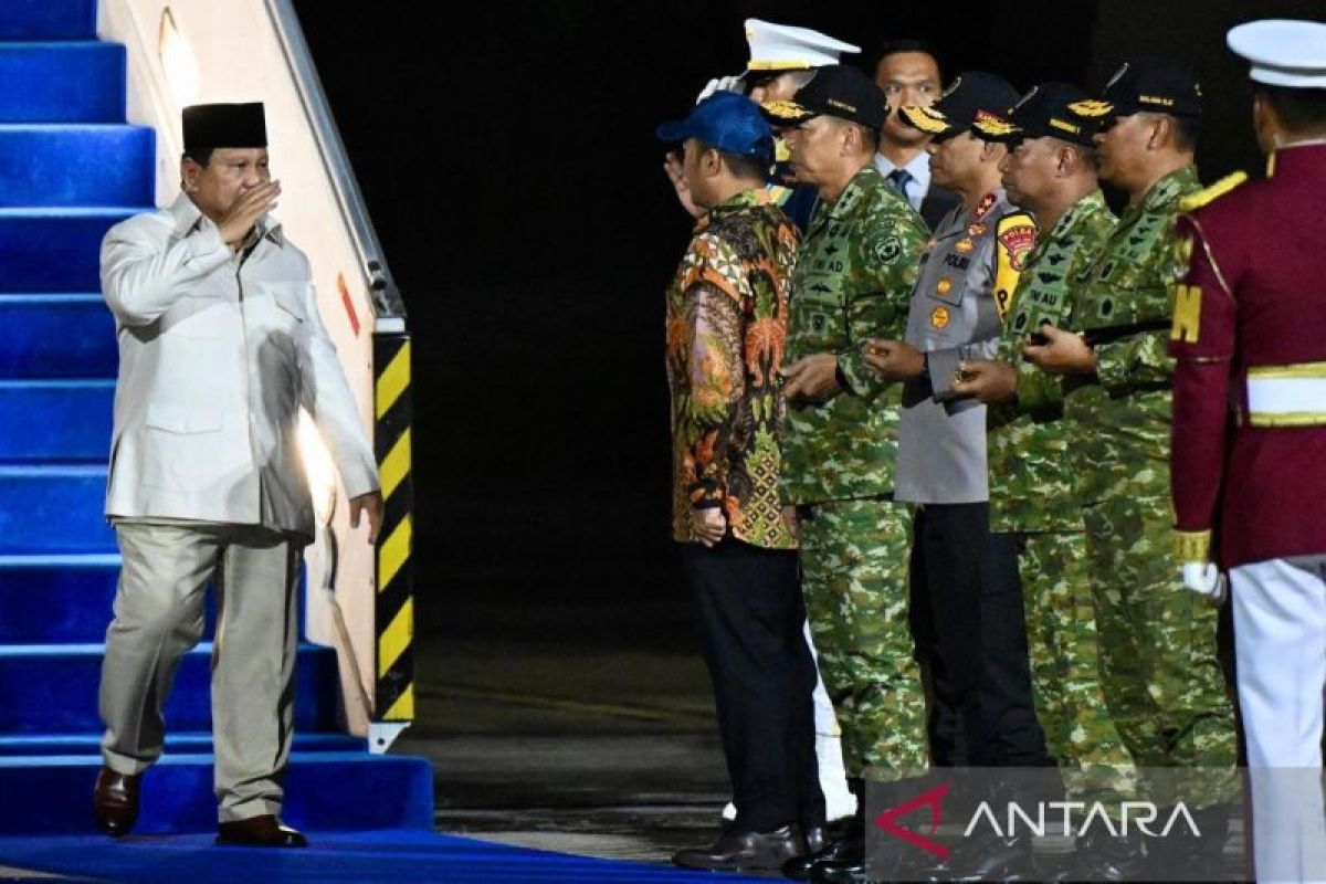 Presiden Prabowo tiba di Jakarta usai rampungkan agenda di Korsel