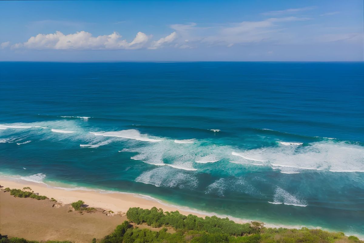 Destinasi wisata selancar dikembangkan di Lombok Barat