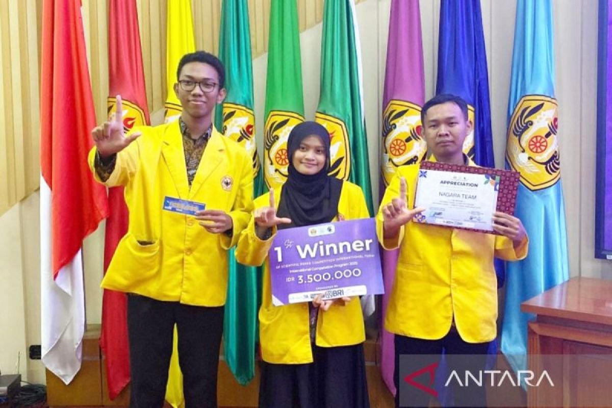 Tim mahasiswa ULM juara 1 ilmiah internasional ICOMPRO 2025