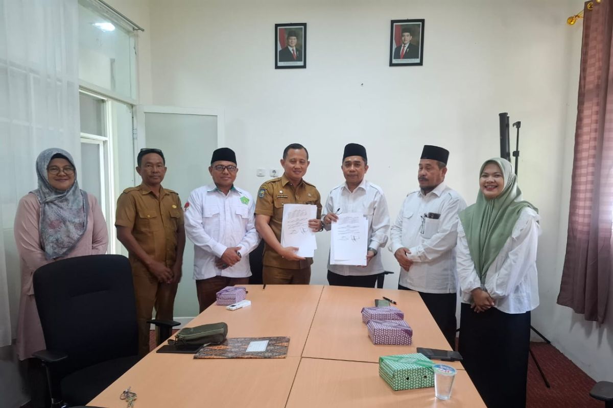 Pemkab-Poso libatkan UIN Palu kembangkan produk halal
