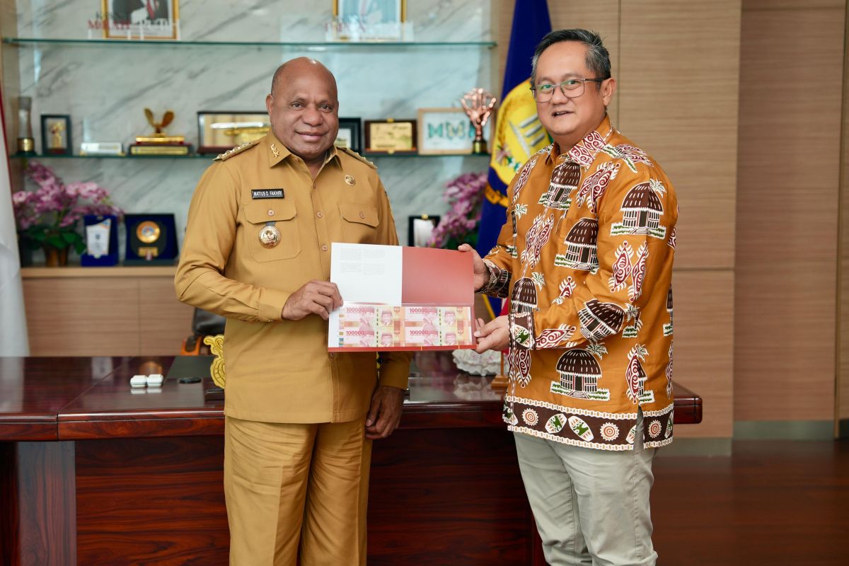 Gubernur Papua Fakhiri ajak generasi muda melihat pertanian sebagai peluang