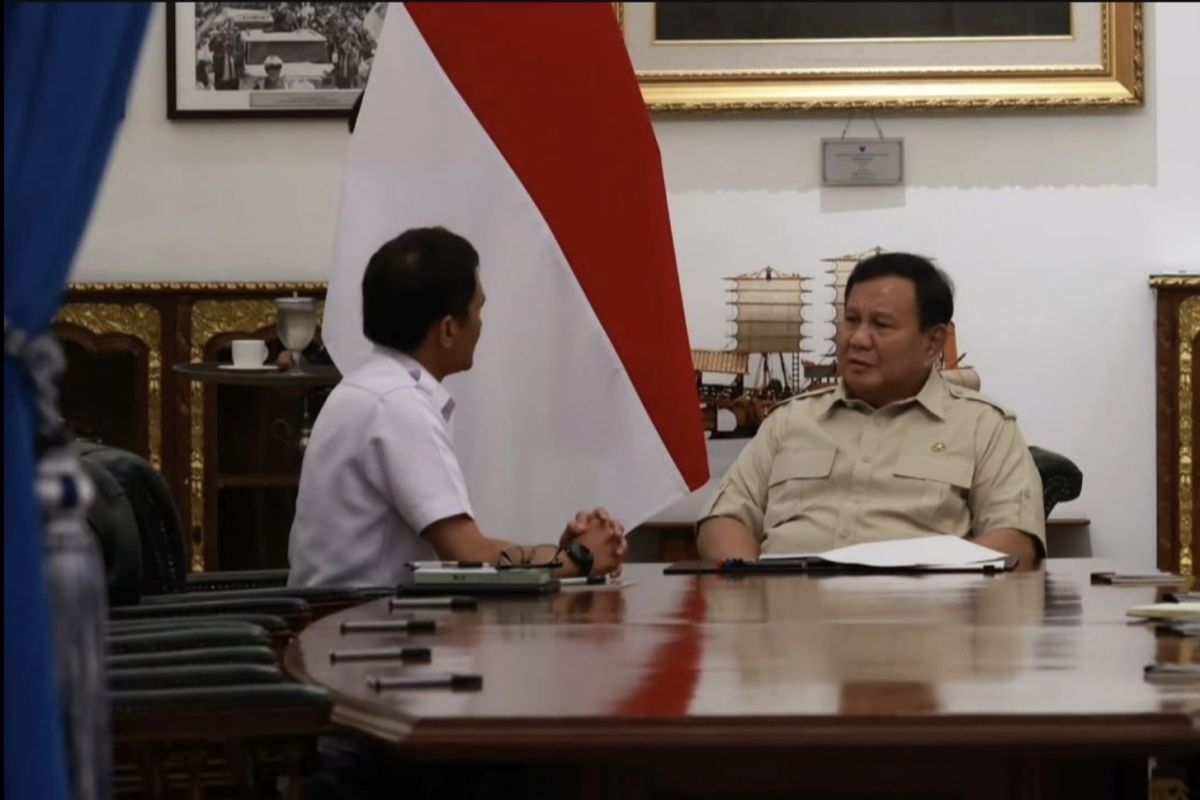 Penumpang capai 468 juta per tahun, Prabowo minta KAI tambah gerbong