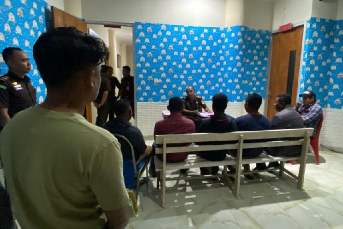 Pelaku penyalahgunaan BBM di Manggarai terancam enam tahun penjara