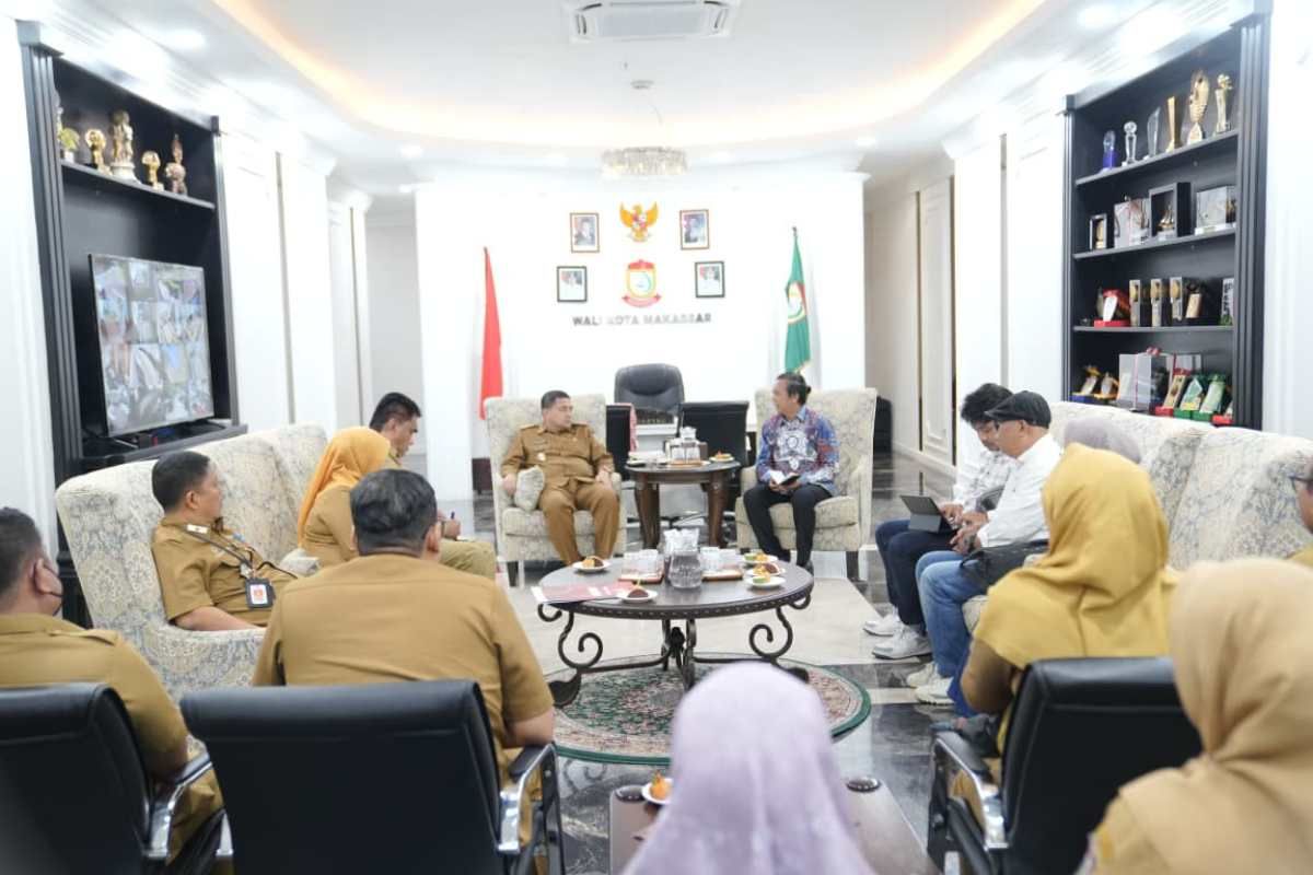Pemkot Makassar dan OMS memperkuat strategi penanggulangan HIV-AIDS