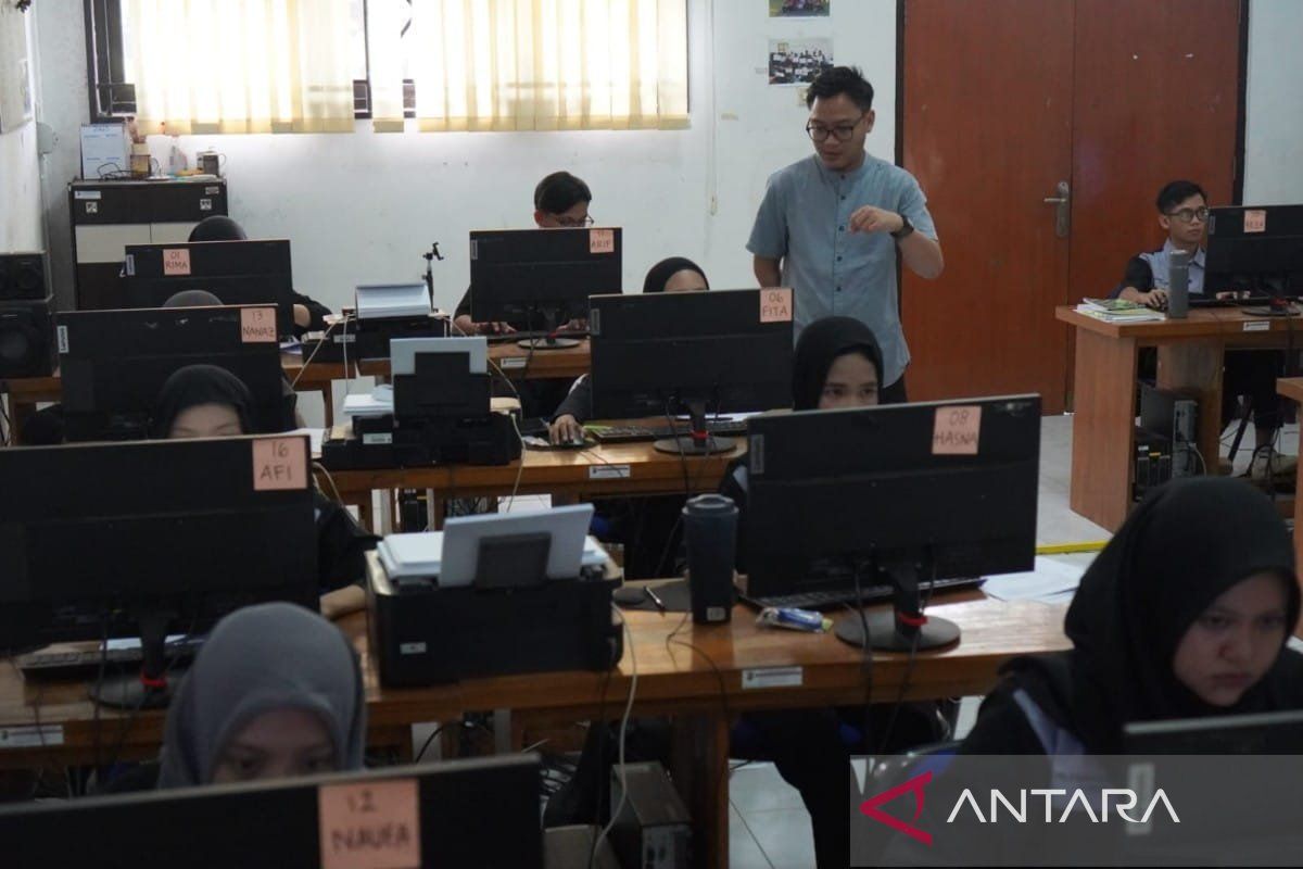 Pemkot Pekalongan perluas kerja sama industri untuk serap tenaga kerja lokal